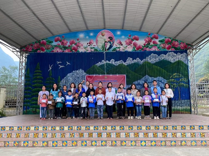 Trường Tiểu học xã Pả Vi tổ chức Ngày hội Thiếu nhi vui khỏe tiến bước lên đoàn.
